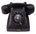 Antigo telefone analógico de disco rotativo em baquelite - 15x24x18 cm - não testado.