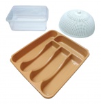 Lote composto por 3 itens de cozinha em plástico - sendo 1 pote com tampa 12x28x19 cm - 1 protetor de alimentos 14x27 cm - e 1 porta talheres 95x33x29 cm - bem conservado - sem uso.