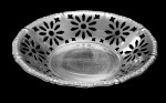 WOLFF - Centro de mesa em inox com bordas fenestradas - 05x28 cm - com riscos do uso.