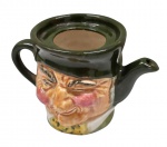 MINIATURA - Antigo bule Toby Jug em porcelana inglesa pintada a mão - 05x07 cm - não acompanha tampa.