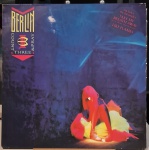 Berlin – Count Three & Pray. Selo : Mercúrio – 830 586-1. Formato : Vinil , LP, Álbum, Estéreo. País :
Brasil. Lançado : 1987. Capa excelente. Disco excelente. Usado. Necessita limpeza.