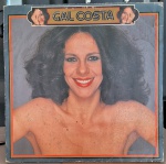 Gal Costa –Fantasia. Selo : Philips – 6328 365. Formato : Vinil , LP, Álbum. País : Brasil. Lançado : 1981. Capa boa. Encarte muito bom.  Discos excelente. Usado. Necessita limpeza