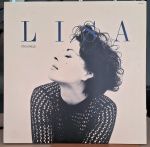 Lisa Stansfield  Real Love. Selo : Arista  1507045 , Arista  150.7045. Formato : Vinil , LP, Álbum. País :Brasil. Lançado : 1991. Capa excelente. Encarte excelente.  Disco excelente. Usado. Necessita limpeza.
