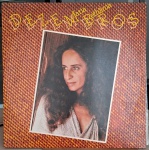 Maria Bethânia – Dezembros. Selo : RCA Victor – 110.0026. Formato : Vinil , LP, Álbum. País : Brasil
Lançado : 1986. Capa excelente. Encarte excelente.  Disco excelente. Usado. Necessita limpeza.