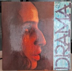 Maria Bethânia –Drama. Selo : Philips – 6349.050. Formato : Vinil , LP, Álbum , Capa Gatefold. País : Brasil
Lançado : 1972. Capa excelente. Disco excelente. Usado. Necessita limpeza.