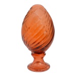 Pinha em vidro artístico de Murano na cor laranja. Formato piriforme com decoração em movimentos diagonais. Base circular. 24 x 12 cm. Passamos para informar os detalhes e o procedimento para a retirada do seu lote: O lote encontra-se originalmente em Belo Horizonte (MG). e estará disponível em nosso escritório em São Paulo (SP) a partir de uma semana após o término do leilão. A retirada deve ser feita exclusivamente mediante agendamento prévio. Telefone para agendamento: (11) 5044-1228. Por favor, entre em contato conosco pelo telefone acima para escolher o melhor dia e horário para buscar o seu lote.
