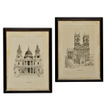 Conjunto de gravuras vintage em preto e branco criadas pelo artista inglês Bernard Smith no final da década de 1970. Os desenhos representam dois dos monumentos arquitetônicos mais icônicos de Londres, Inglaterra. A) Ilustração detalhada da fachada frontal da Catedral de São Paulo (St. Paul's Cathedral). B) Ilustração em perspectiva da imponente fachada oeste da Abadia de Westminster (Westminster Abbey). 30 x 20 cm (MI). 42 x 32 cm (ME). Espólio de Josephina Penteado da Fonseca, SP.