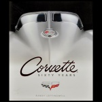 "CORVETTE SIXTY YEARS", escrito pelo renomado historiador automotivo Randy Leffingwell. Lançada em 2012, a obra celebra as primeiras seis décadas de história do icônico carro esportivo americano, desde o seu primeiro modelo em 1953 até a sexta geração (C6). O livro foi produzido em colaboração direta com a General Motors e traz centenas de fotos raras vindas dos arquivos de design da marca. A arte da capa destaca o design marcante da traseira com vidro dividido ("split-window") do clássico Chevrolet Corvette Sting Ray Coupe de 1963, junto ao emblema comemorativo de 60 anos