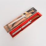 CUTELARIA, uma (1) faca para congelados e multi uso, marca TRAMONTINA, linha UNIVERSAL, lâmina em aço inox, cabo em polímero na tonalidade caramelo, medindo 37,5 cm comprimento, acondicionada na caixa original, não aparenta ter sido usada, ideal para presente, vide foto.