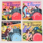 MÚSICA, quatro (4) discos em vinil, alguns coloridos, todos com Historinhas Disney: O Alfaiate Valente; A Ilha das Maravilhas; A Volta de Mógli; A Ilha do Tesouro, acompanham os livretos, vide foto.