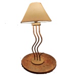 Inusitado abajur em fer forgé para ambiente moderno ou para contrastar com antigo, 60 x 30 cm