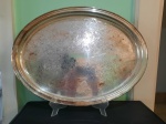Bandeja inglesa espessurada com grade vazada 50 cm x 40 cm. Requer limpeza ou banho