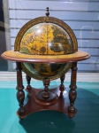 Globo terrestre para estante ou móvel, 40 alt x 35 cm diâm