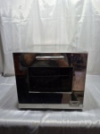 Forno elétrico J. Ryal 46 litros, 2000w, 110v. Funcionando perfeitamente. Medindo 52cm x 36cm x 33cm de altura.