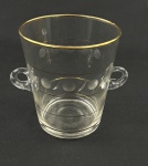 Balde de gelo em vidro, anos 59, com filetes em ouro e decoração geométrica em baixo relevo. Medindo: 15 x 13 cm.