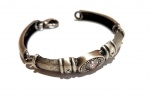 Vintage Fashion Luxo Joias, Pulseira Coração em Prata de Lei, Coração Cristal lapidado e Cravejado, contrastes SV código 150, medindo 19,5cm. Peso total 29,25gr