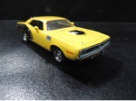 MINIATURA - MODELS OF WEST TEAR - PLYMOUTH CUDA 1971 440 - MINIATURA METÁLICA NA COR AMARELA. MEDE 11CM. - USADO NO ESTADO CONFORME FOTOS - ITEM SERA ENVIADO DO RS.