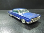 MINIATURA - ROAD SIGNATURE -MERCURY MARAUDER - N 24250 - ANO: 1964 - MADE IN CHINA - COR: AZUL - ESCALA: 1/43 - MODELO METAL DIE-CAST - USADO NO ESTADO CONFORME FOTOS - ITEM SERA ENVIADO DO RS.