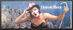 Dinamarca 1999 Belíssima Caderneta em grande formato com 8 selos (Michel 1215-1218) , comemorativa dos 150 anos da Dansk Revy - Gênero de teatro de comédia e sátira popular na Dinamarca. Apresenta fotografias históricas e biografias de artistas lendários: a dupla cômica Kjeld Petersen e Dirch Passer (em cena de 1958), o ator Osvald Helmuth (em "Henne om hjrnet" de 1936) e um cartaz artístico da estrela Liva Weel como "Grevinde Danner" (obra de Palle Wennerwald, 1921). MINT (6 fotos)