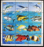 Libéria, 1996 Folha completa de selos comemorativos (no hawid) Vida Marinha - Peixes. composta por 12 selos de 90c dispostos em um bloco único de 3x4 em formato se-tenant. A emissão documenta a rica biodiversidade da fauna marinha e peixes tropicais da costa africana: Atlantic Sailfish, Blue Marlin, Guinean Flyingfish, Little Tunny, Common Dolphinfish, Guachanche Barracuda, Guinean Parrotfish, Cadenats Chromis, Dusky Grouper, Hoeflers Butterflyfish, African Hind e West African Angelfish. MINT