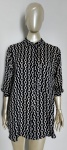 ZARA -  Blusa de manga longa preta e branca com estampa marcante de elos de corrente . Tamanho : XL .