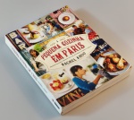 Livro A Pequena cozinha em Paris de Rachel Khoo . Livro receitas francesas clássicas .