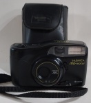 YASHICA MG-MOTOR - Camera fotográfica. NÃO TESTADA , SEM GARANTIAS FUTURAS.