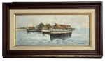MAURICIO MACHADO - Obra em óleo sobre madeira representando marinha portuguesa com embarcações, assinada por Maurício Machado. Verso identificado: O.S.M.  Marinha Portugal, datada de 1994. Acompanha moldura em madeira com pequena perda. Medida da obra 55 x 23 cm. Medida total 73 x 41 cm.