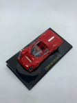 Miniatura Ferrari 330 P4, escala 1:43. Item no estado conforme fotos. Carrinho de Coleção.