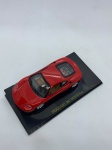 Miniatura Ferrari 360 Modena, sem retrovisores, escala 1:43. Item no estado conforme fotos. Carrinho de Coleção.