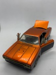 Miniatura Maisto 1970 Plymouth GTX Chrysler, sem blower no capô, escala 1:24. Item no estado conforme fotos. Carrinho de Coleção.