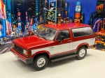 Miniatura Chevrolet Bonanza, Escala 1/43, Carros inesqueciveis do Brasil. Pneus de borracha, carrinho de coleção metal diecast, Item no estado conforme fotos, item com marcas do tempo. Cenário não acompanha.
