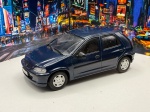 Miniatura Chevrolet Celta Super, Escala 1/43, Carros inesqueciveis do Brasil. Pneus de borracha, carrinho de coleção metal diecast, Item no estado conforme fotos, item com marcas do tempo. Cenário não acompanha.