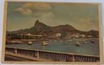 Raro Cartão Postal Colorizado (c. 1950) Enseada de Botafogo e Corcovado  Editora Piccoli