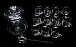 DEMI CRISTAL - bela poncheira em demi cristal lapidado com 11 canecas e 1 concha. 25/8x8 cms