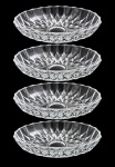 Conjunto de 4 petiseiras em cristal europeu lapidado, com elegante trabalho multi facetado.Formato ovalado. Medidas: 20 x 13 cm cada.