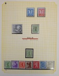 ALEMANHA - BERLIN - OCUPAÇÃO ALIADA -SETOR SOVIÉTICO - PAGINA DE ALBUM COM 12 VALORES FIXADOS COM HWID, COM GOMA E LEVES MARCAS DE CHARNEIRA