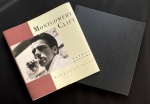 livro - Montgomery Clift: Beautiful Loser - Barney Hoskyns - Grove Pr - 1992 - idioma inglês - 192p. - capa dura com sobrecapa e parte interna em excelente estado de conservação - (26,5x26)cm.