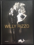 livro - Willy Rizzo - texto de Willy Rizzo resumido e editado por Alexandre Maujean - Contrejour - 2014 - idioma francês - 223 p. - capa dura e parte interna em excelente estado de conservação - (33,5x25)cm.