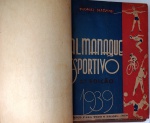 Raríssimo Volume Nº 1: Almanaque Sportivo 1939 - Tomaz Mazzoni - Edição InauguralDescrição do Lote:A joia da coroa da memorabília esportiva impressa: exemplar do Almanaque Sportivo, edição de 1939 (2.ª Edição), concebido pelo mestre do jornalismo esportivo Tomaz Mazzoni (Olympicus). Este é o primeiro volume publicado da história desta famosa coleção, sendo indispensável para fechar qualquer acervo sério sobre o futebol brasileiro. Fundador/Autor: Tomaz Mazzoni (Olympicus). Ano de Publicação: Início de 1939 (Preço de época impresso: 5$000 réis). Conteúdo de Destaque Histórico: Artigo biográfico de página inteira "Uma Figura Excepcional" sobre a atuação do Dr. Luiz Aranha na presidência da C.B.D. (Confederação Brasileira de Desportos). Uma valiosa lista histórica registrando os primeiros jogadores profissionais brasileiros campeões no exterior, como Ministrinho (Campeão da Itália pela Juventus), Petronilho (Campeão Argentino pelo San Lorenzo de Almagro) e Feitiço (Uruguai). Curiosidades e estatísticas de época, como o registro da entrada do Vasco da Gama na divisão principal carioca em 1923.