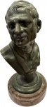 France Séc. XIX - Escultura em bronze Francês representando Busto de Cícero, período da restauração, peça marcada, base em mármore. Med. total 20 cm.