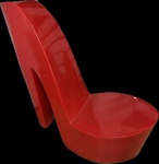 Diferente e Elegante Poltrona em fibra com pintura automotiva na cor vermelho (pequena avaria) denominada "stiletto chair". Med. 100 X 52 X 94 cm.