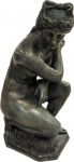 D'Angelo - Esccultura em bronze patinado representando "Nú Feminino", peça assinada. Med. 62 X 30 X 32 cm.