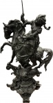 Magnífica e grande Escultura em Petit bronze patinado representando "Diana Caçadora". Med. 65 X 42 cm.