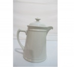 Porcelana-chocolateira branca anos 50 - Perfeito estado medidas: 23,0 cms alt x 14,0 cms diam