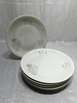 Renner Donaire - Jogo de 6 pratos rasos de mesa em porcelana floral com friso ouro. Medindo 23cm de diâmetro. Com desgaste no friso.
