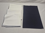 Lote de caminhos de mesa com 4 guardanapos em algodão. Medindo o caminho de mesa 100cm x 40cm, guardanapo 40cm x 40cm. Com marcas de guardado.