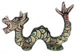ABRAHAM PALATNIK- maravilhosa escultura de resina de poliéster policromada representando dragão chinês , medindo  13 cm alt  x  18 cm larg. Assinada.