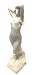SCOTTE -Magnífica escultura art noveau de biscuit representando figura feminina medindo 41 cm (possui 2 bicados na base que não interferem na beleza da peça).