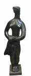 SONIA EBLING (1918 - 2006) - Enorme Graça, rara escultura estilo moderno, em bronze patinado e cinzelado, assinada, med. 1,12 m alt. x 21 cm x 21 cm